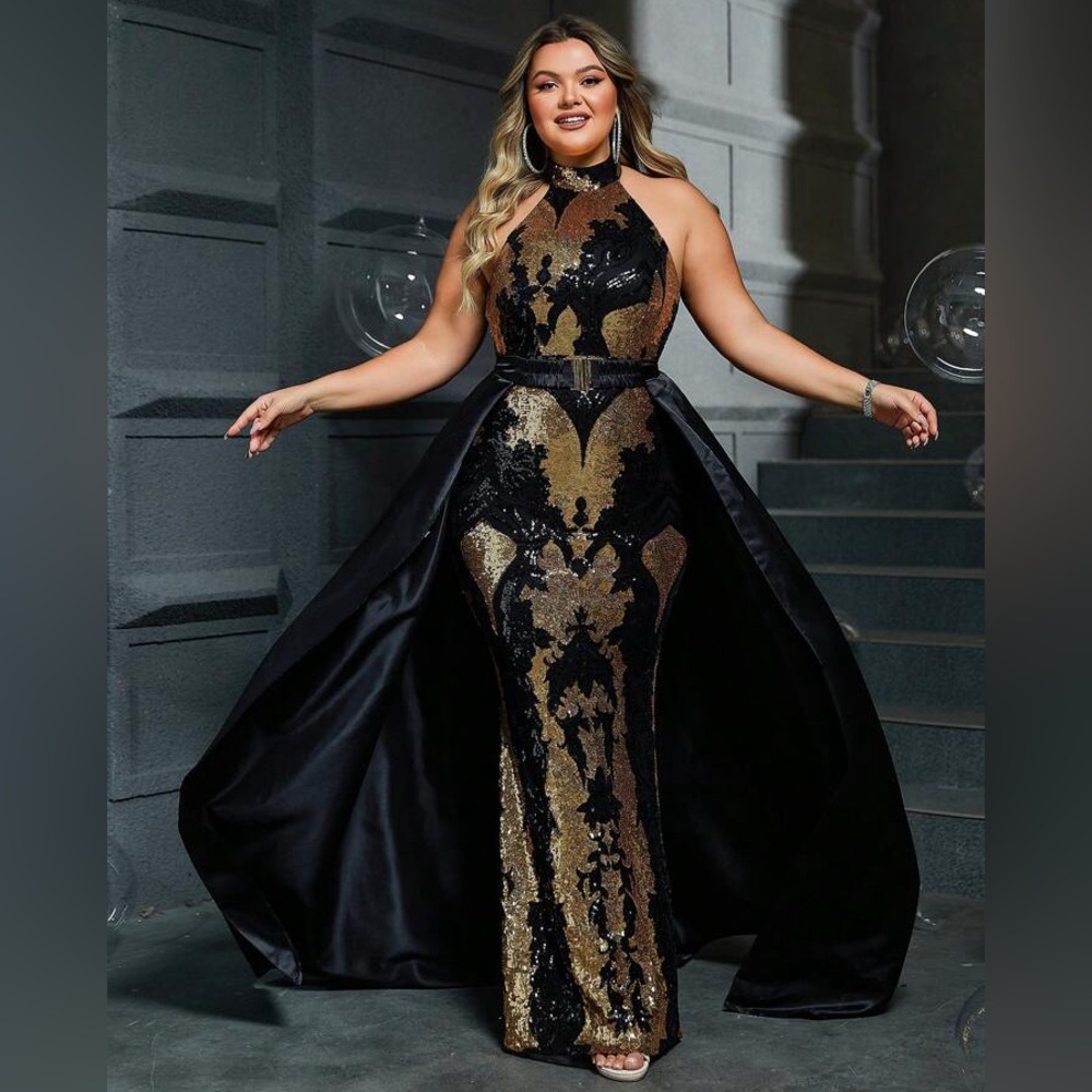 Women Plus Sequin Black & Gold Formal Evening Gown - Picture 5 of 11